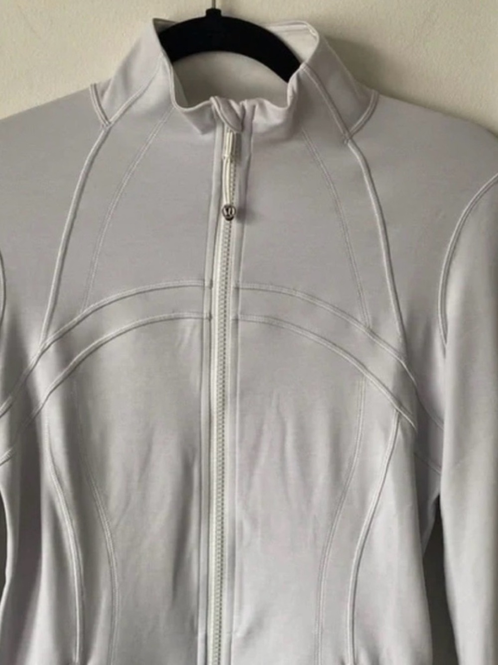 lululemon Heathered Core Ultra Gray Define Jacket 6 & free tote - Picture 7 of 10